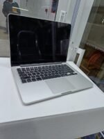 Macbook Pro A1502 Mid 2014 Coi5 4th generation 8gb ram 256ssd 13.3 inches silver - Image 2
