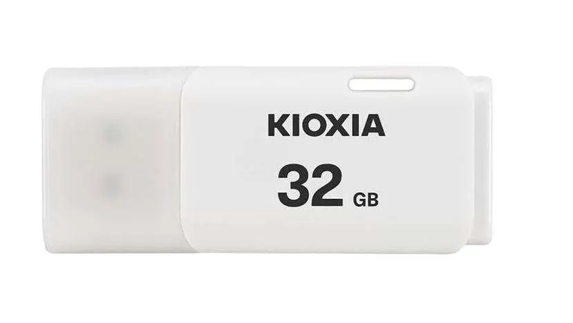 Kioxia-U202W-32GB-Flash-Drive-USB-2.0-White (1) Kioxia TransMemory U202W 32GB USB 2.0 Flash Drive – White - Image 1
